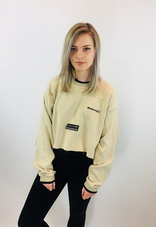 VINTAGE REEBOK CROPPED SWEATSHIRT