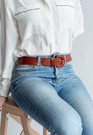 VINTAGE 70S BROWN MINIMAL BOHO BELT