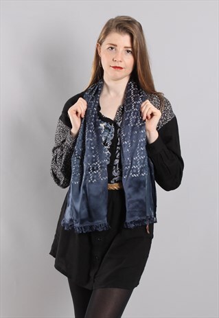 VINTAGE 60S SATIN SILK GEOMETRIC PATTERNED TASSEL SCARF