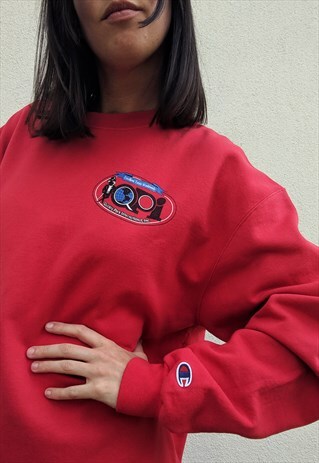 VINTAGE CHAMPION SWEATSHIRT