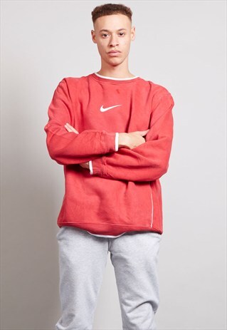 VINTAGE CLASSIC OVERSIZED RED NIKE SWEATER