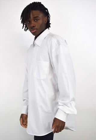 VINTAGE 90S BURBERRY WHITE NOVA CHECK BACK YOKE SHIRT