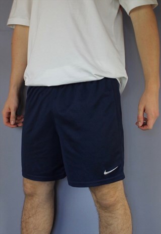 VINTAGE NIKE SHORTS IN NAVY WITH EMBROIDERED LOGO AND DRAWST