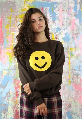HOT CHOCOLATE SMILEY SWEAT