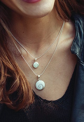 SHIVA EYE SHELL SILVER CHAIN NECKLACE PENDANT WHITE STONE