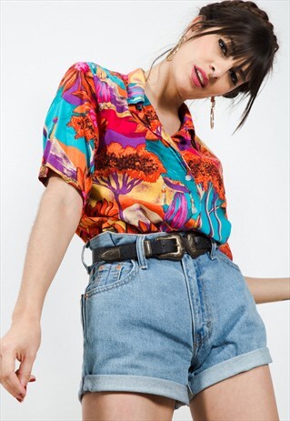 VINTAGE 80S OVERSIZED DENIM SHORTS / 0493
