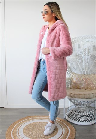 VINTAGE FAUX FUR COAT