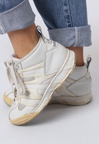 ADIDAS HI-TOPS TRAINERS RARE 1994 UK 7.5 (BJCR)