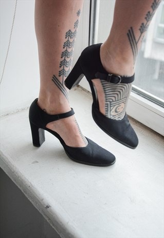 Vintage Black Shoes