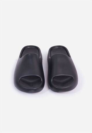 BLACK RUBBER RIBBED SOLE SLIDERS