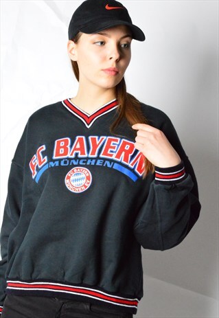 VINTAGE 90S FOOTBALL MUNICH BAYERN DROP SHOULDER SWEATSHIRT