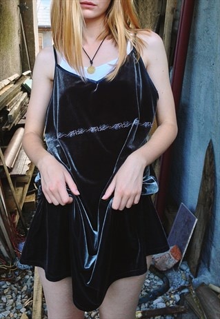 VELVET V NECK DRESS