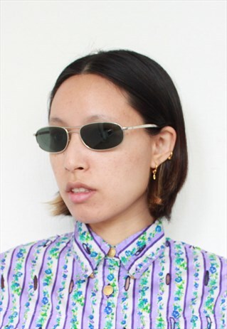 Y2K BLACK TINT SILVER FRAME SUNGLASSES