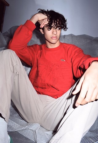 RARE VINTAGE LACOSTE RED EMBROIDERED GOLF DESIGN SWEATSHIRT