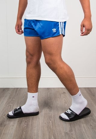 VINTAGE ADIDAS SHORT SHORTS SPRINTER