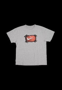 Vintage 90s Nike Graphic T-Shirt in Grey