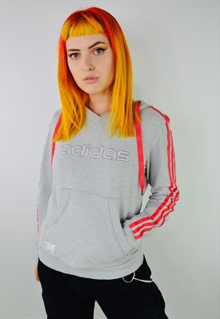 VINTAGE ADIDAS THREE STRIPE HOODIE