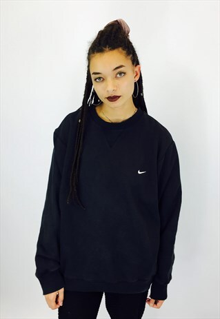 NIKE BLACK OVERSIZED EMBROIDERED SWOOSH SWEATSHIRT