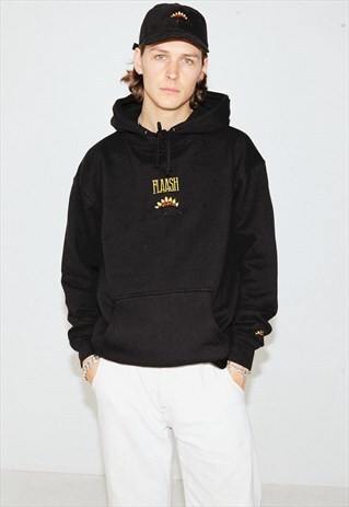 HOODIE IN BLACK WITH EMBROIDERED HANDSHAKE DESIGN