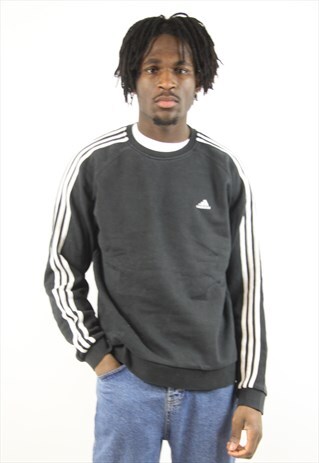 VINTAGE ADIDAS BLACK SWEATSHIRT