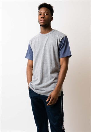 VINTAGE JERZEES T-SHIRT