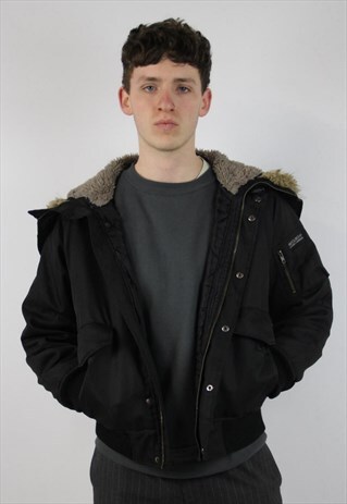 VINTAGE WOOLRICH BLACK FUR-LINED JACKET