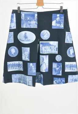 Vintage 00s low waist Queens print skirt