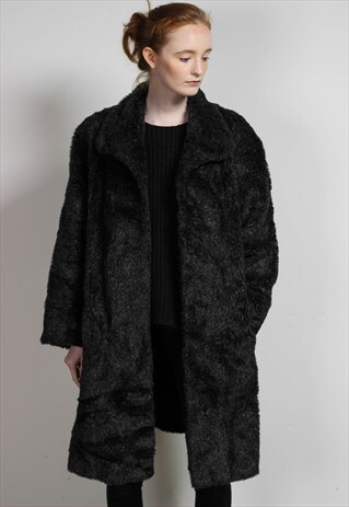 VINTAGE OVERSIZED FAUX FUR JACKET