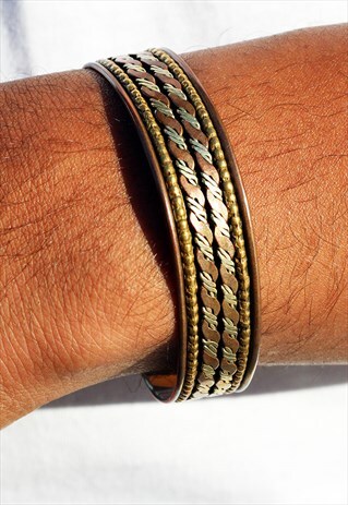 VINTAGE BRASS ORNAMENT BRACELET