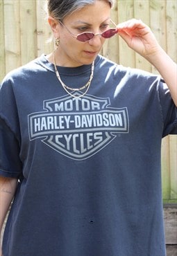 Vintage 2005 Dated Harley Davidson  t shirt in black