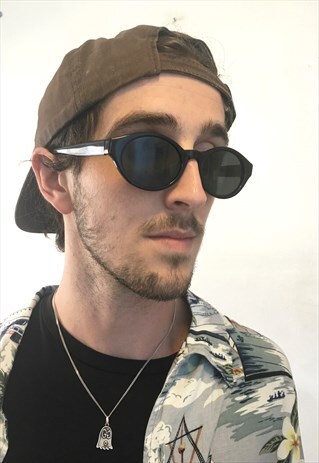VINTAGE 90S BLACK OVAL SUNGLASSES