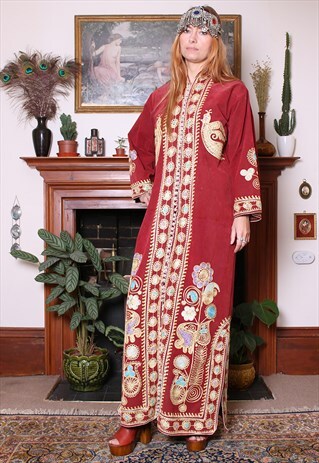 VINTAGE 60S RUST VELVET EMBROIDERED MOROCCAN FESTIVAL KAFTAN