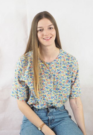 VINTAGE FLORAL SUMMER BLOUSE