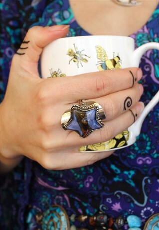 ADJUSTABLE BLUE STAR GLASS RING