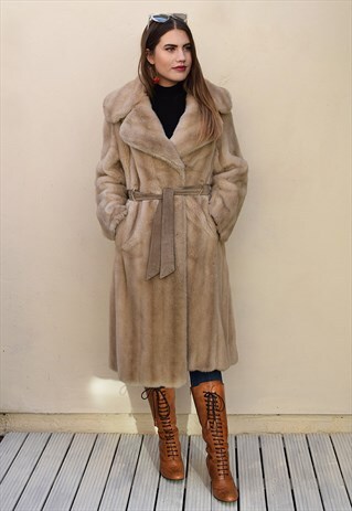VINTAGE PREMIUM CREAM FAUX FUR LONGLINE COAT