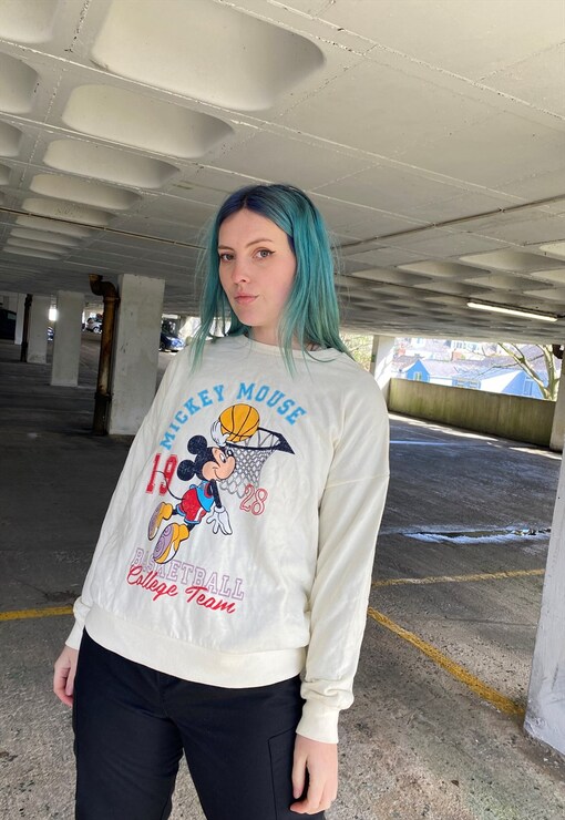garment image