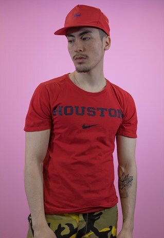 VINTAGE NIKE T SHIRT