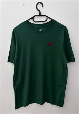 Nike dark green embroidered logo T-shirt small 