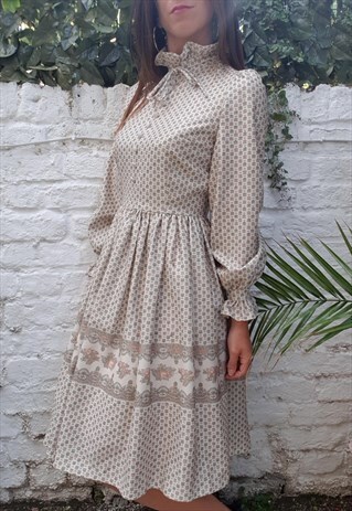 VINTAGE 70S FLORAL MIDI PRAIRIE DRESS
