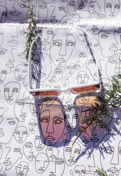 garment image