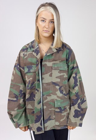 VINTAGE 90'S CAMO ARMY STYLE JACKET