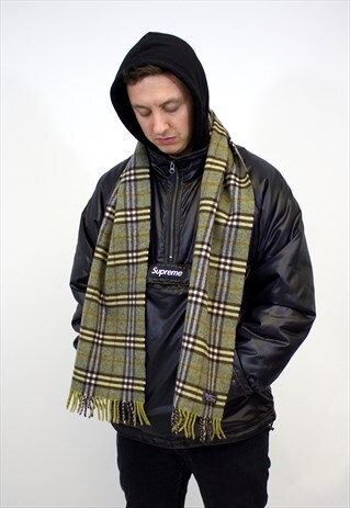 VINTAGE BURBERRY TRADITIONAL LAMBSWOOL CHECKED SCARF