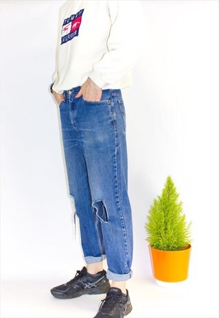 VINTAGE 80'S DISTRESSED 501 STRAIGHT LEG LEVI'S JEANS