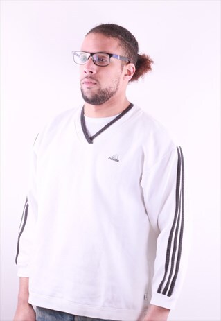 VINTAGE ADIDAS SWEATSHIRT