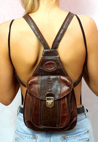 1980S VINTAGE RICH BROWN TAN REAL LEATHER BACKPACK