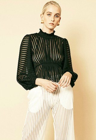 BALLON SLEEVE SHEER RIB TOP WITH OPEN BACK