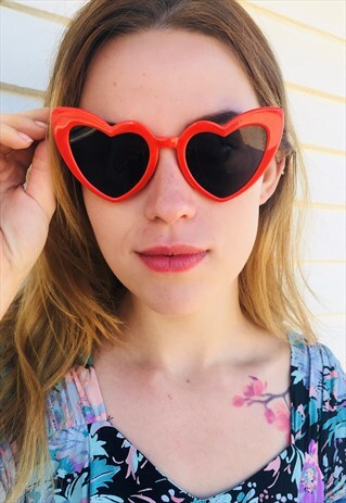 HEART SUNGLASSES, Y2K HEART SUNGLASSES, VINTAGE SUNGLASSES