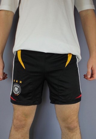 VINTAGE ADIDAS GERMANY FC SHORTS IN BLACK WITH EMBROIDERED L