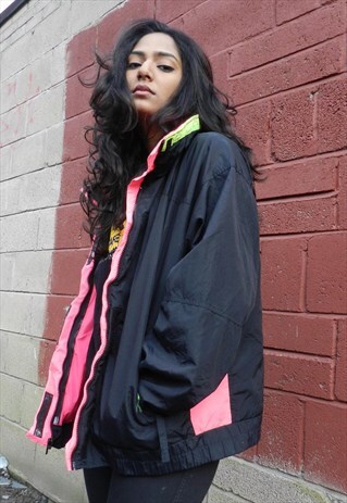 WOMEN'S VINTAGE WAVY COLUMBIA BUGABOO COAT