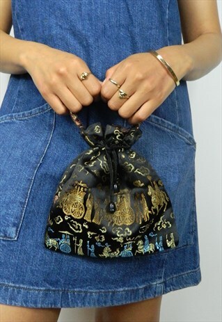 BLACK MINI POUCH BAG